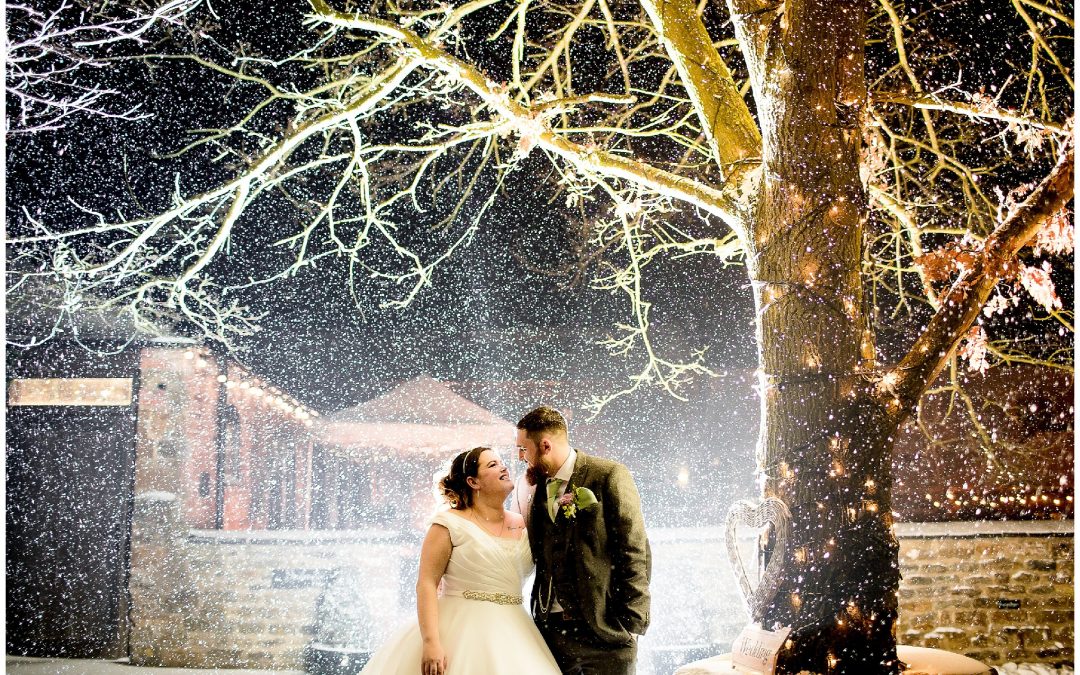 Dodmoor House Winter Wedding – Debbie & Hayden