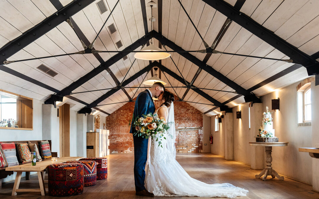 Cripps Grangefields Wedding Photography in Derbyshire – Claire & George